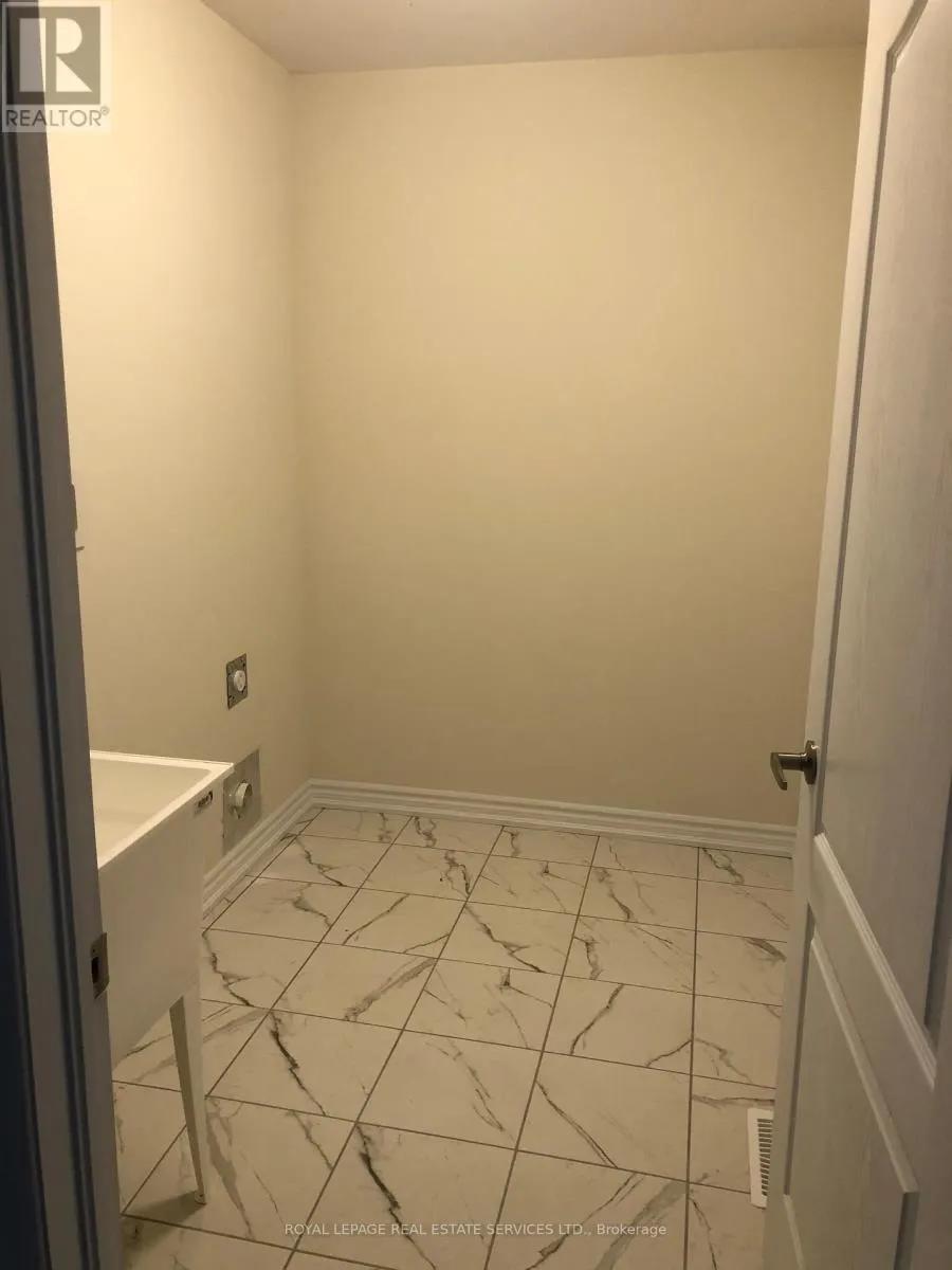 96 EXPLORER WAY