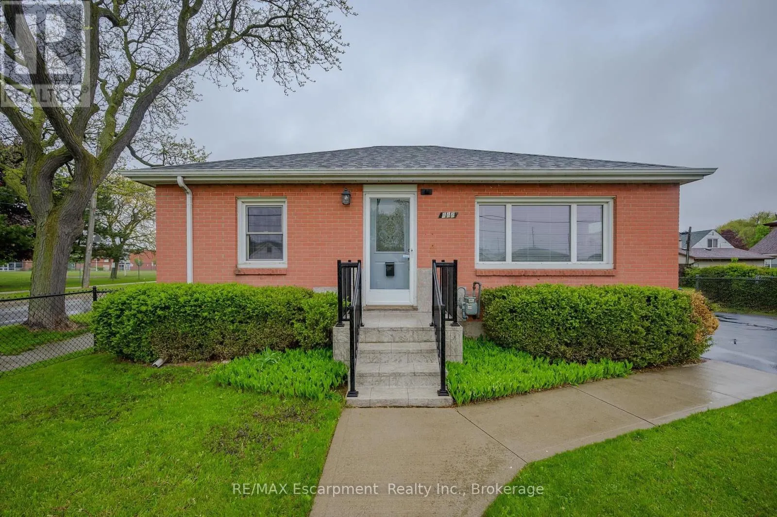 444 MELVIN AVENUE