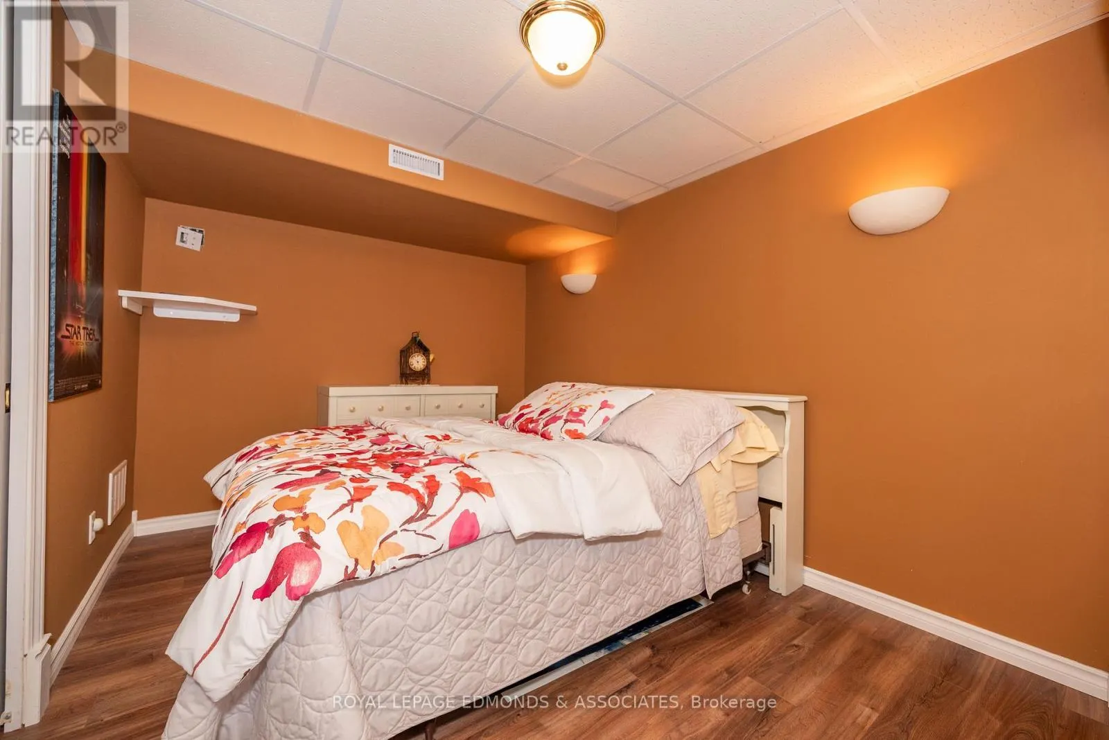 1315 BLAKELY CRESCENT W