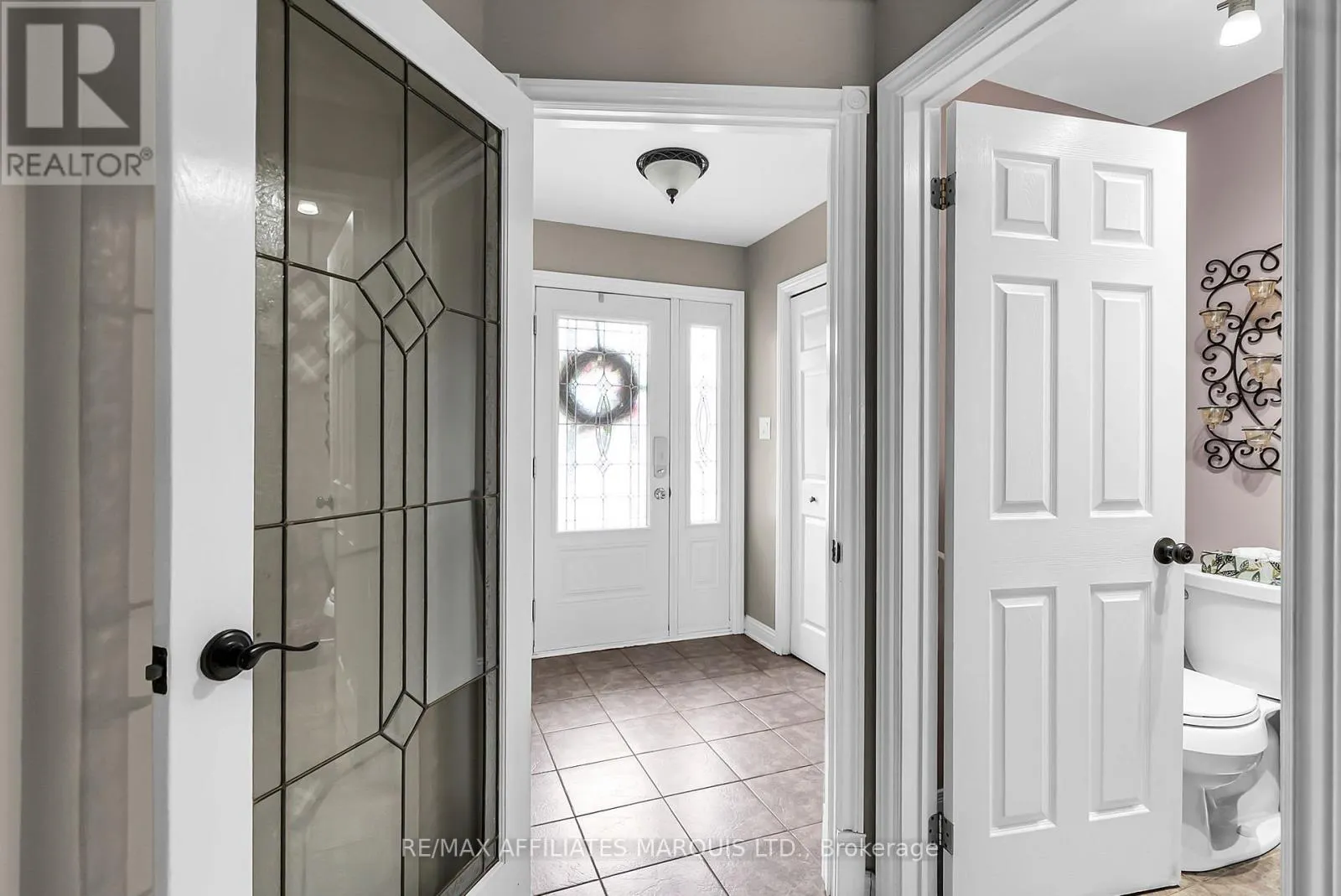 110 HERITAGE PL PLACE