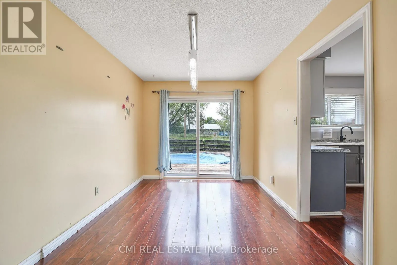 1 JEFFERY DRIVE