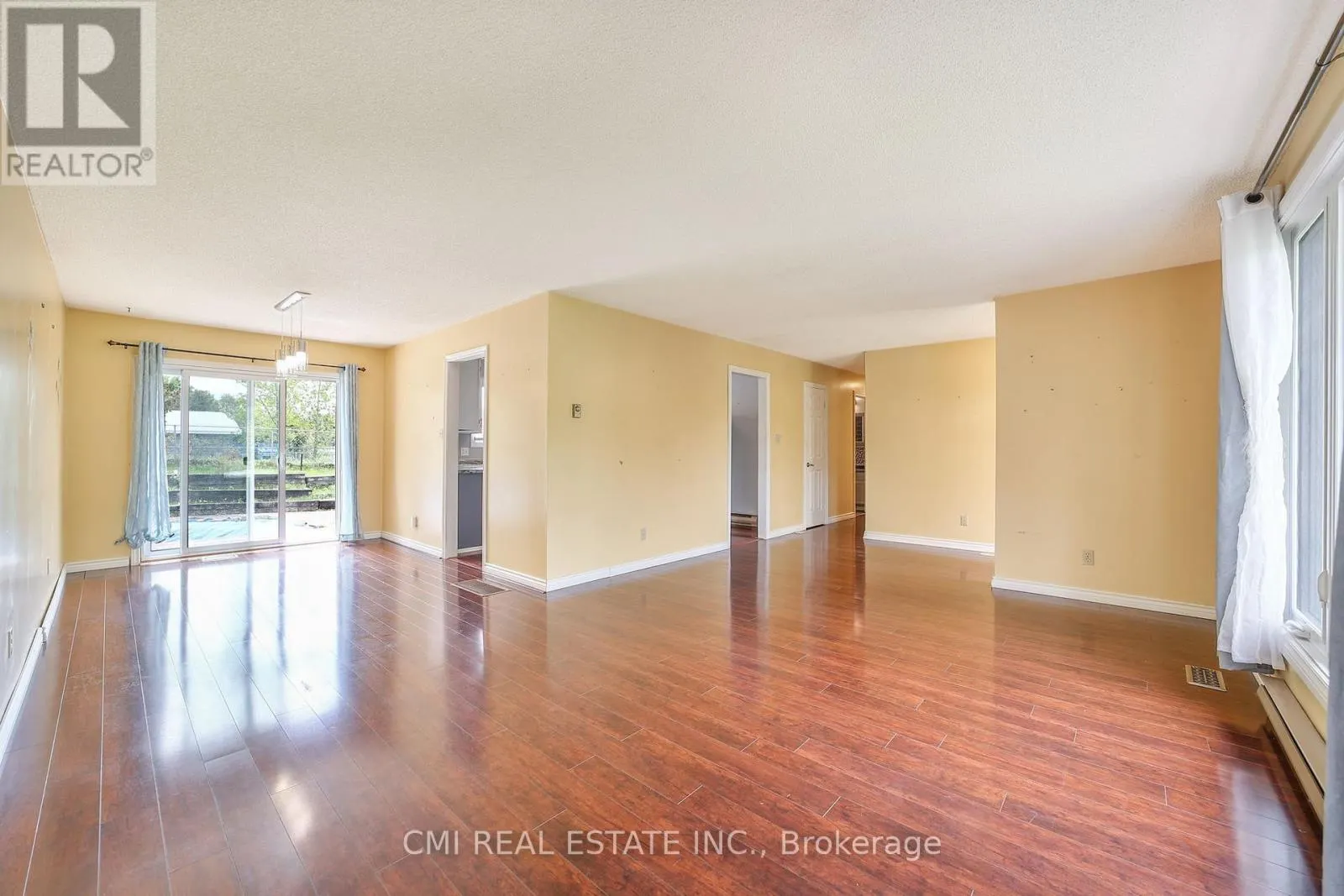 1 JEFFERY DRIVE