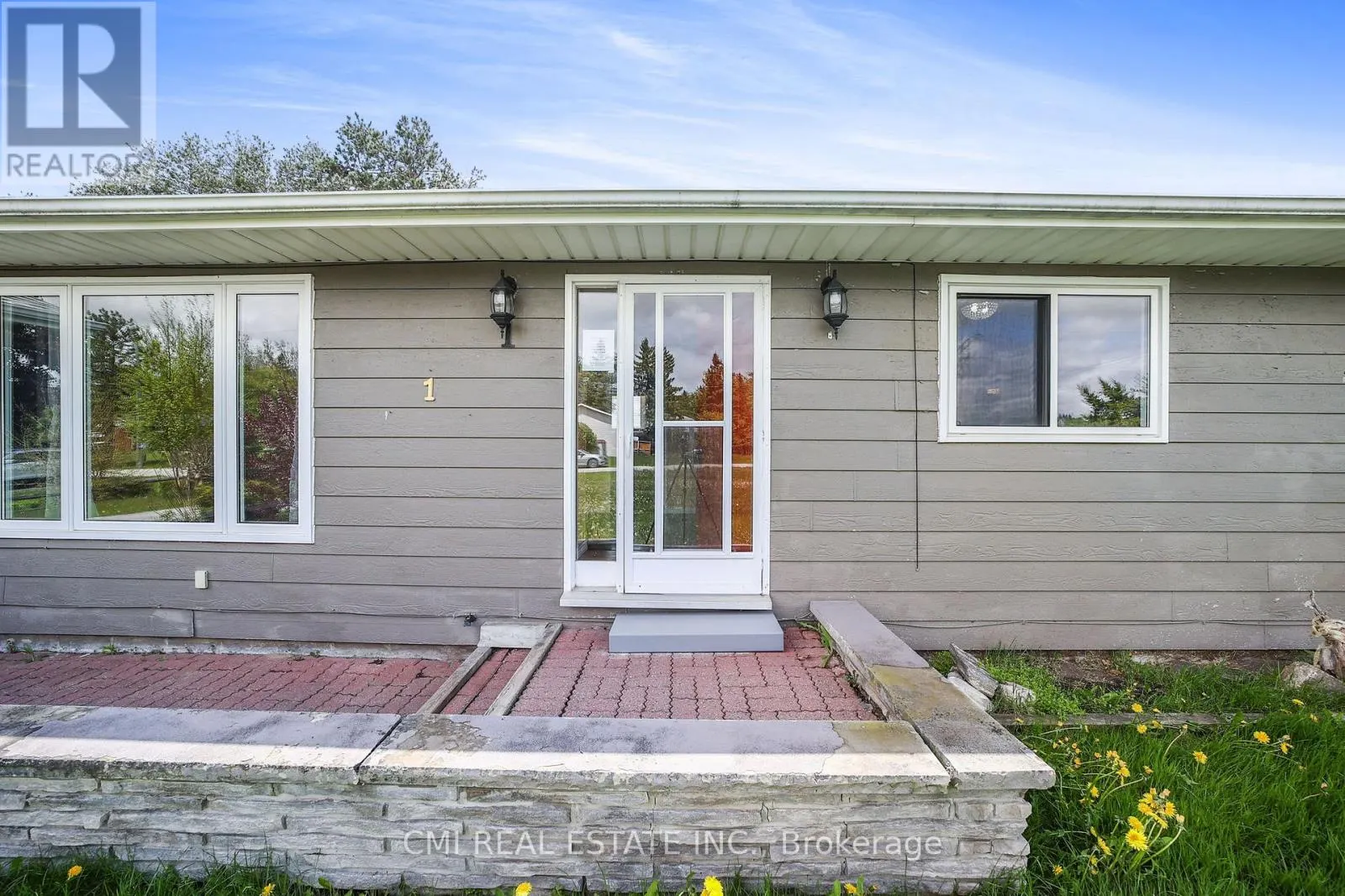 1 JEFFERY DRIVE