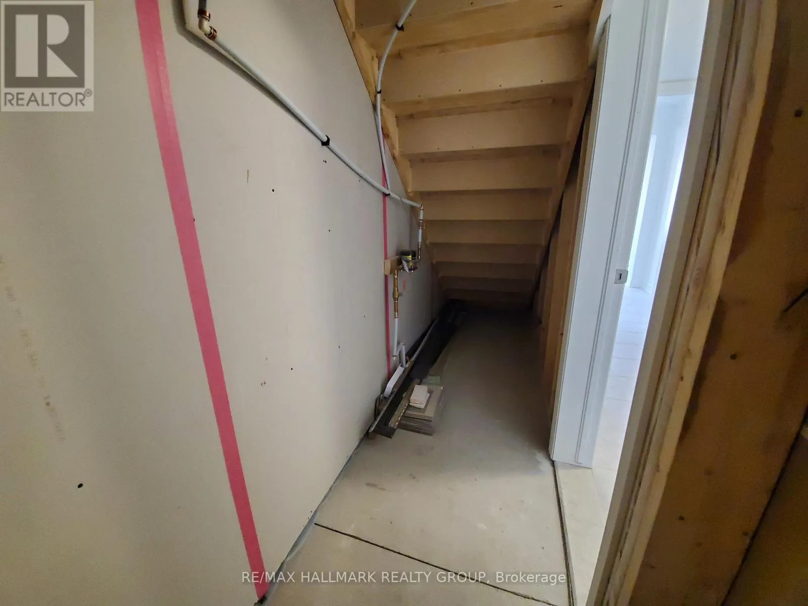 85 BALLINORA WAY
