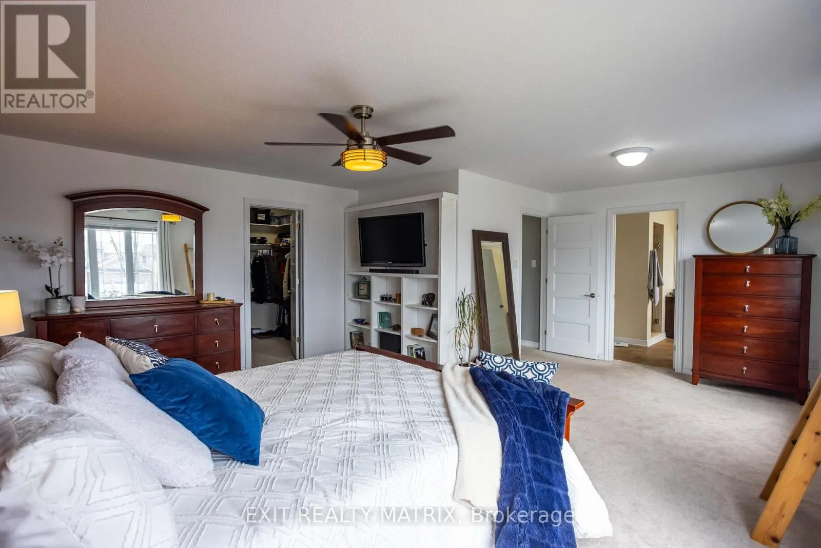 228 OLDE TOWNE AVENUE