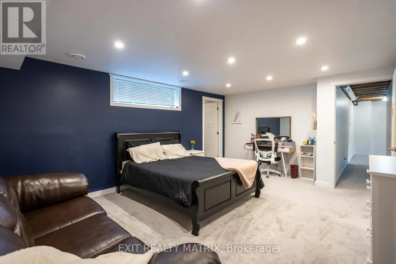 228 OLDE TOWNE AVENUE