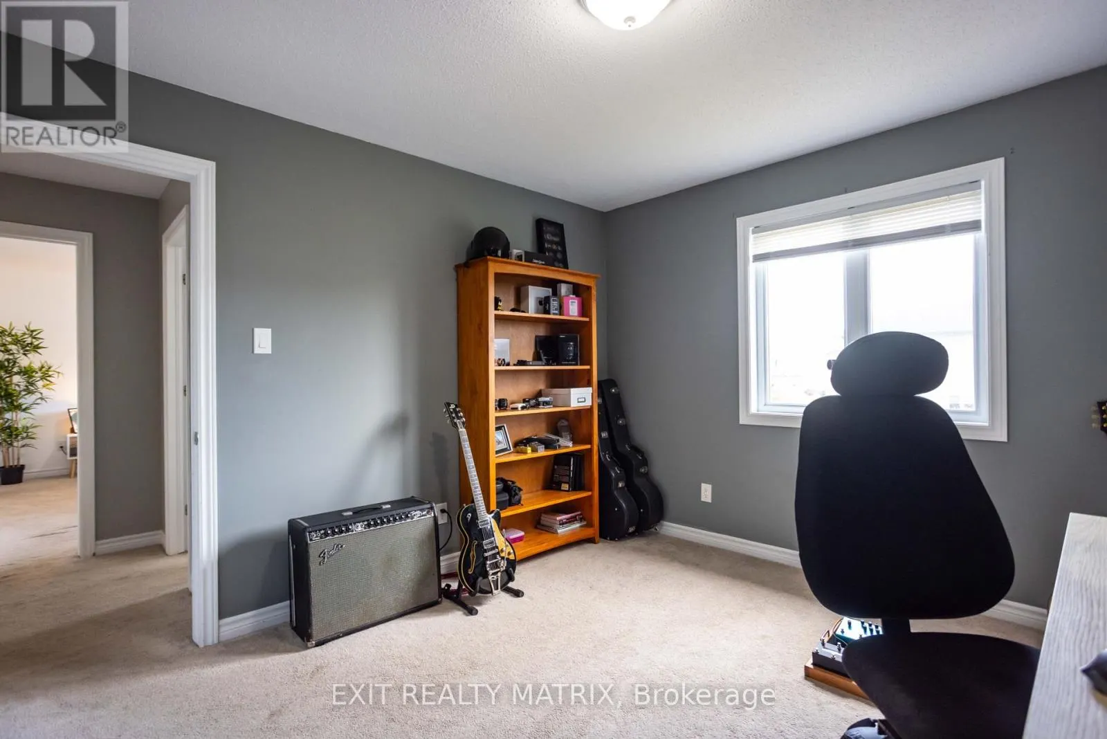 228 OLDE TOWNE AVENUE