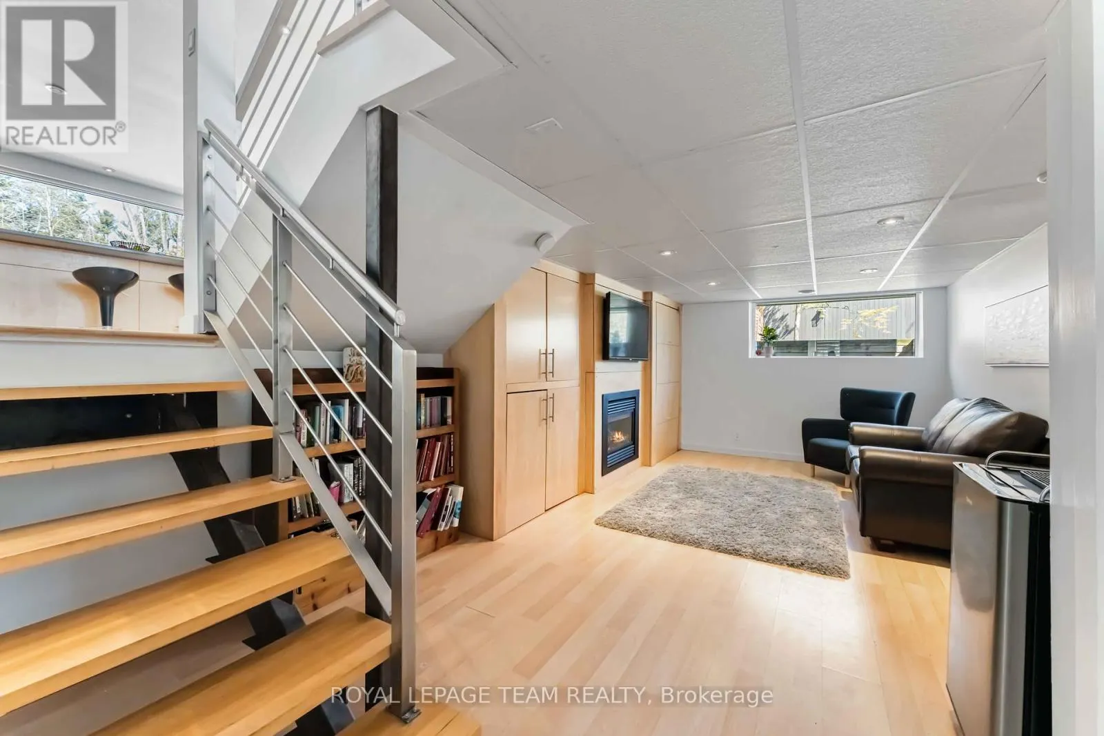9 BURNBANK STREET