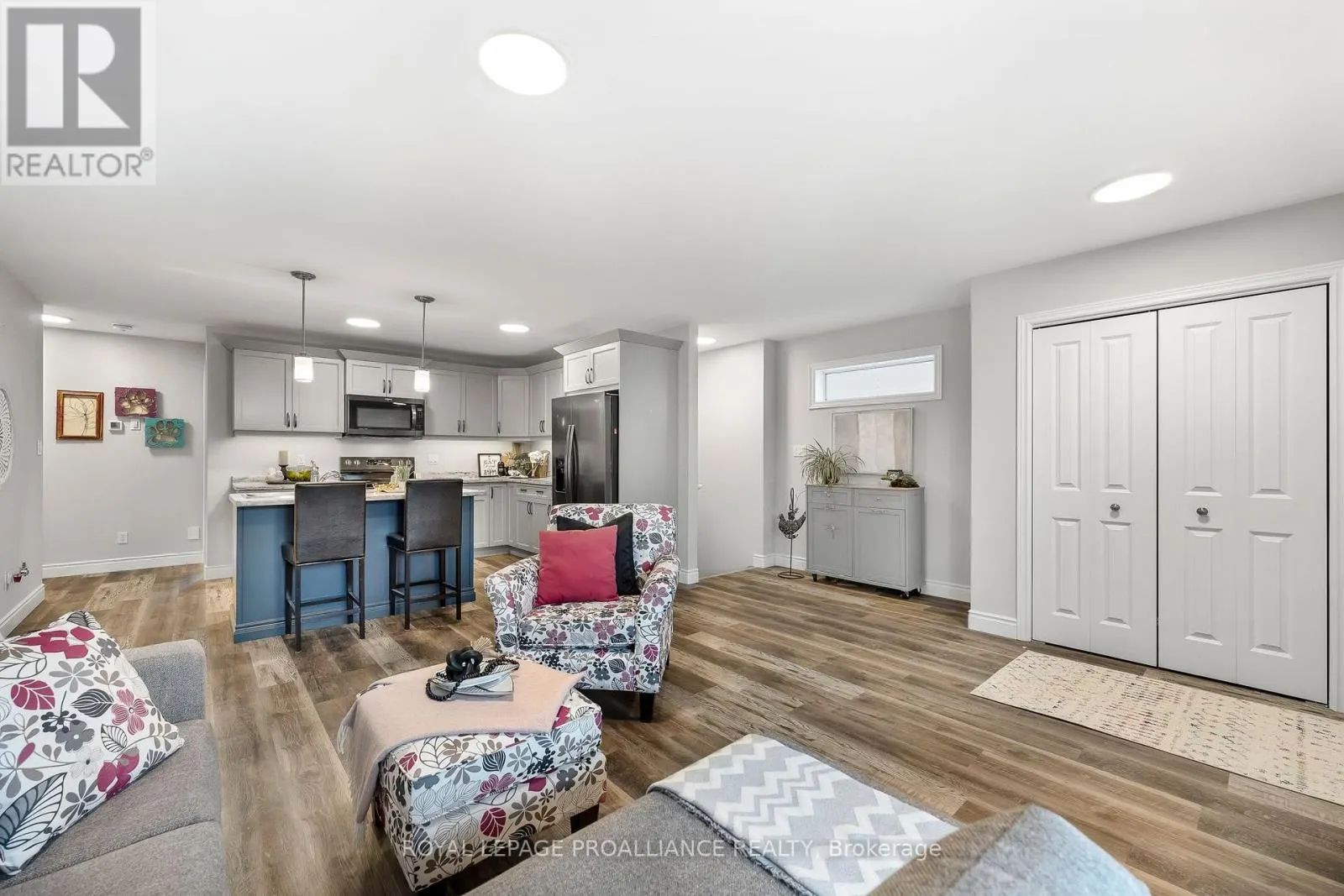 29 RABBIT ROAD