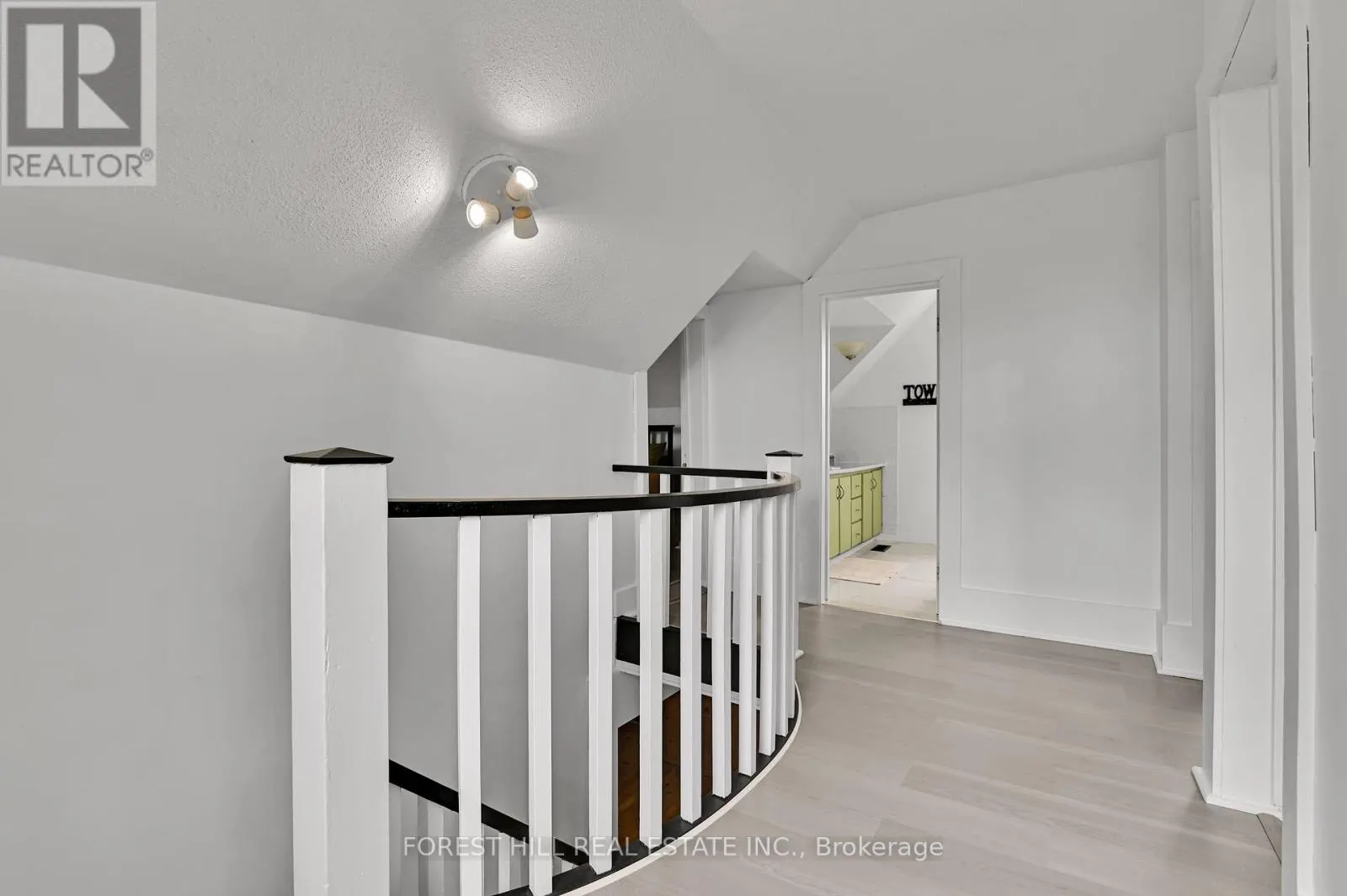 3574 AVONMORE ROAD