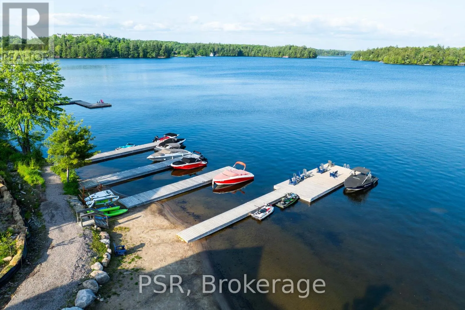 15 - 2054 PENINSULA ROAD, #15
