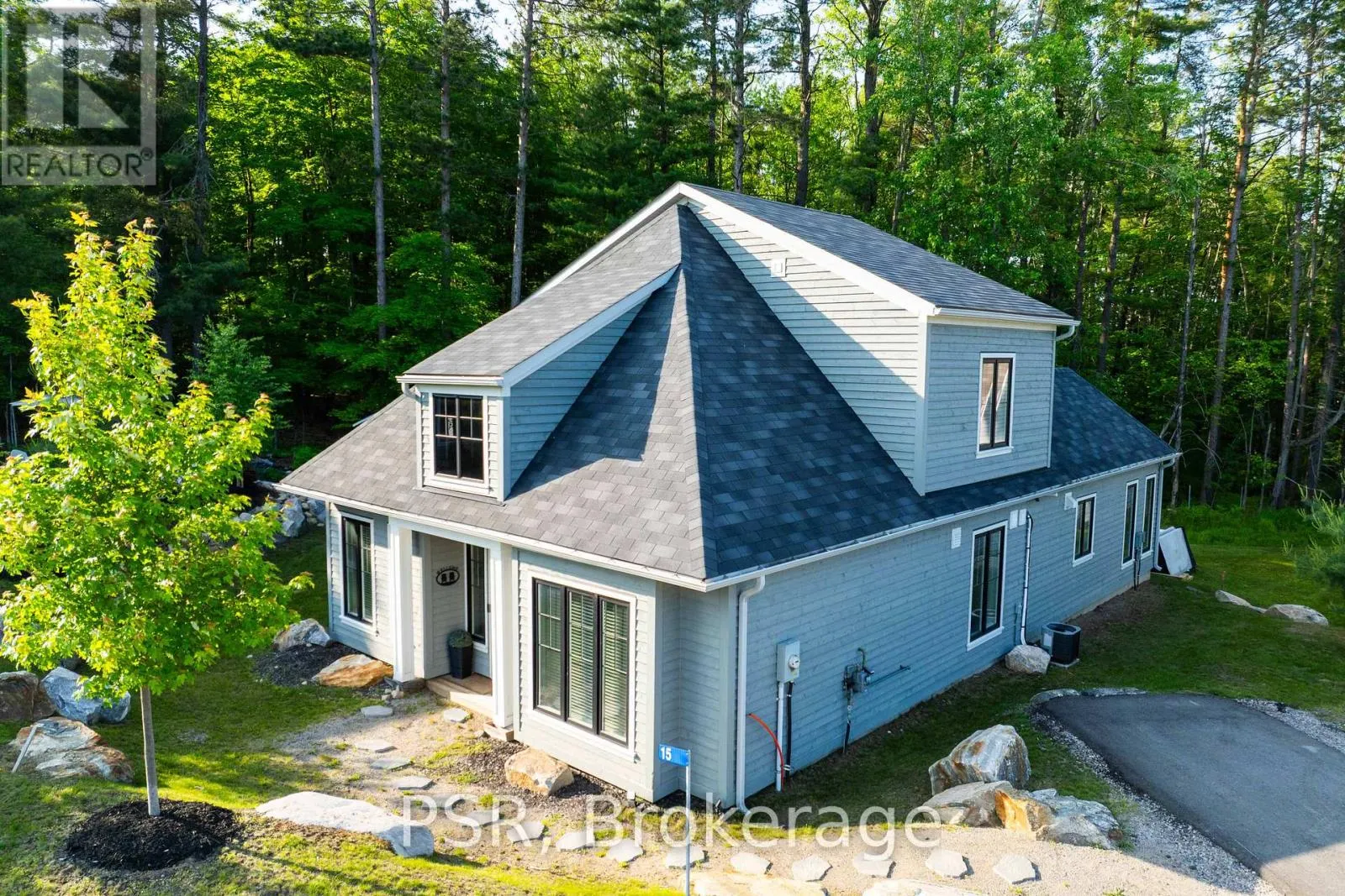 15 - 2054 PENINSULA ROAD, #15