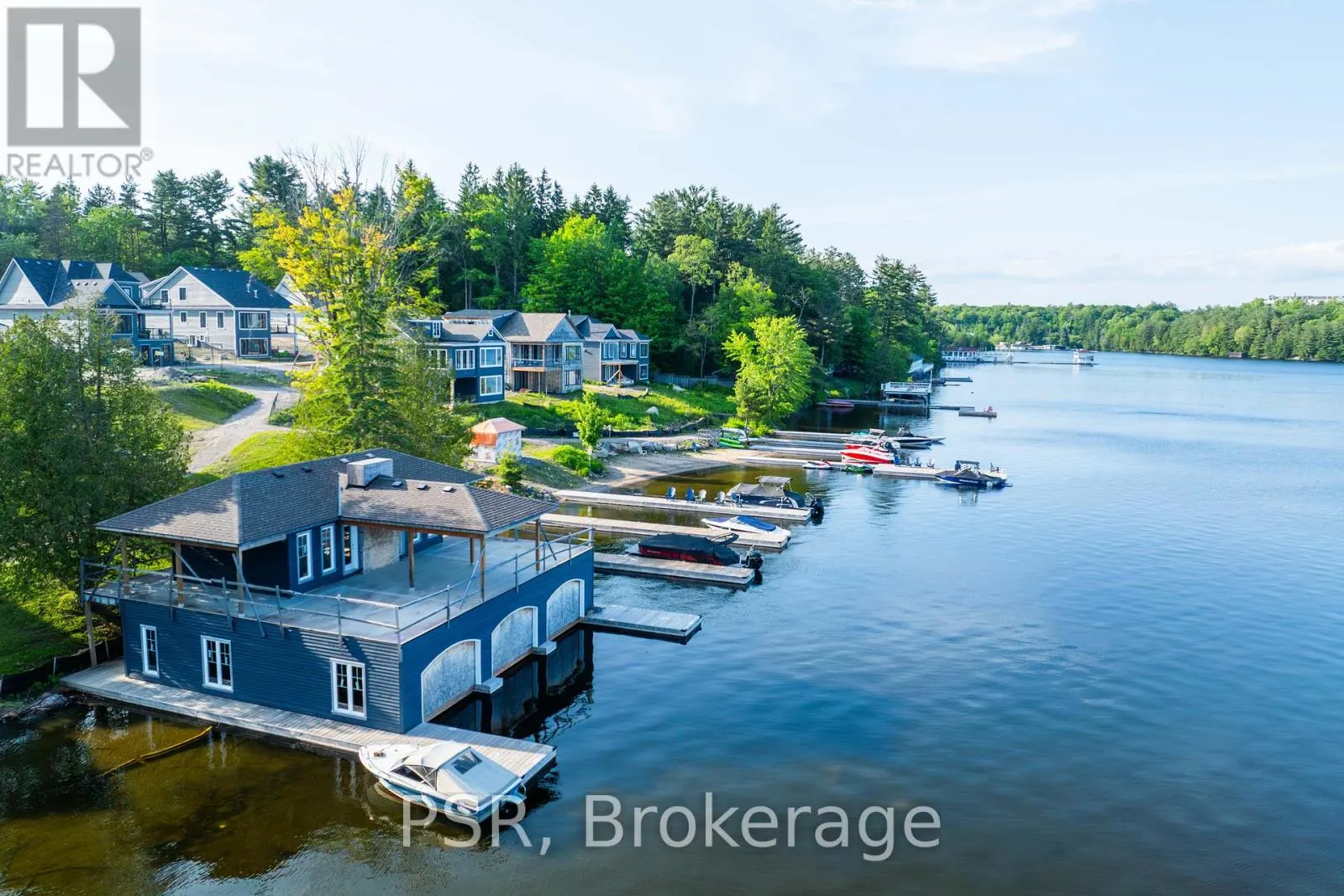 15 - 2054 PENINSULA ROAD, #15