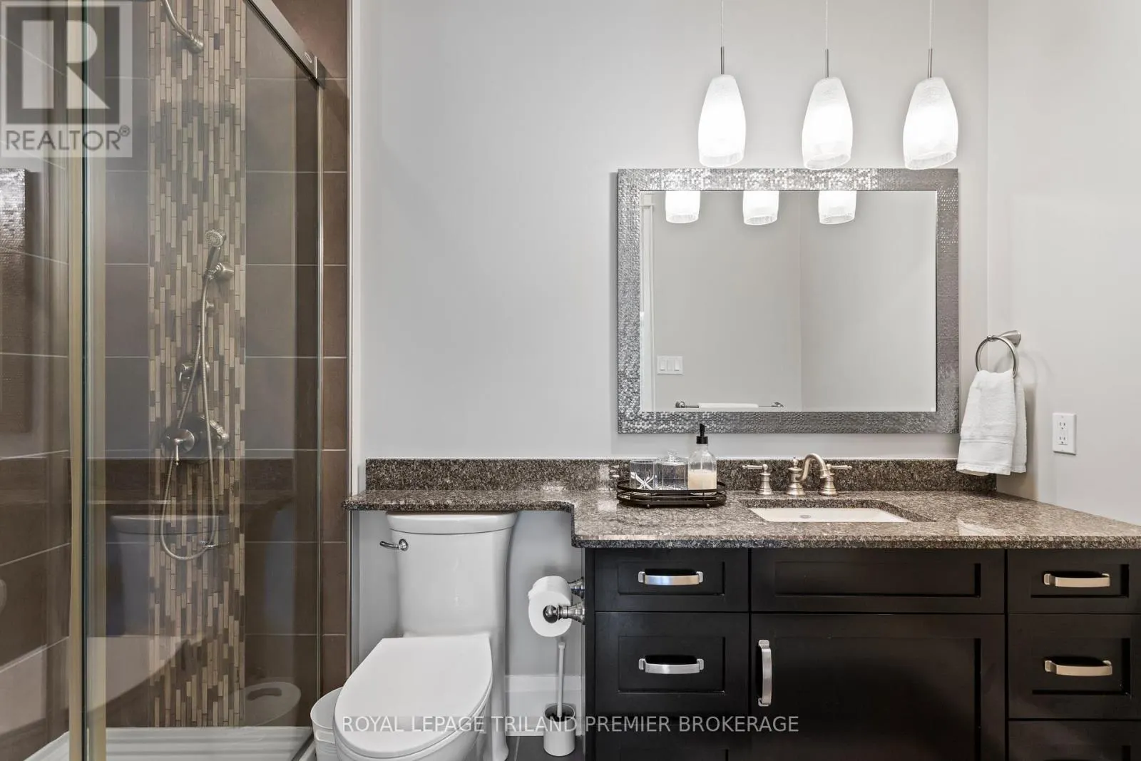 303 - 162 WORTLEY ROAD, #303