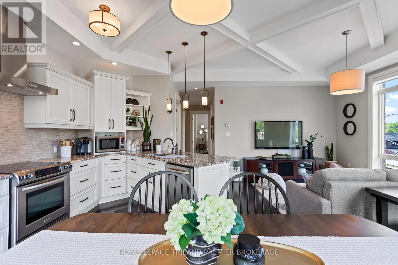303 - 162 WORTLEY ROAD, #303