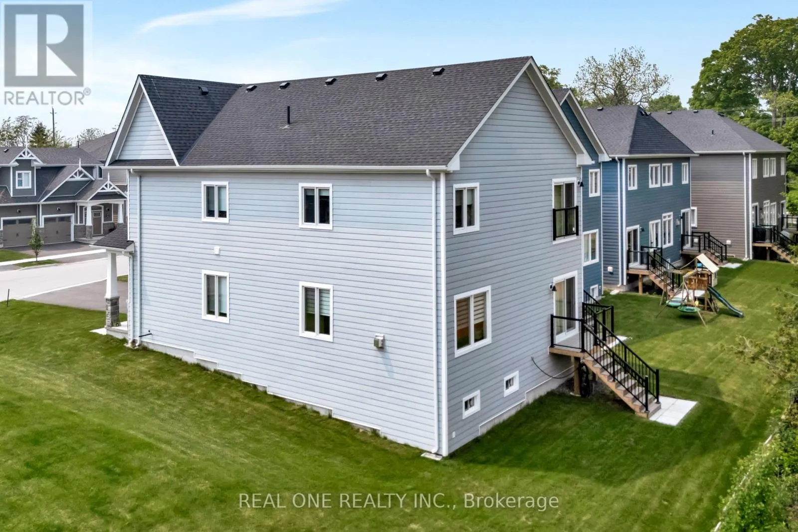 14 TWELVE TREES COURT