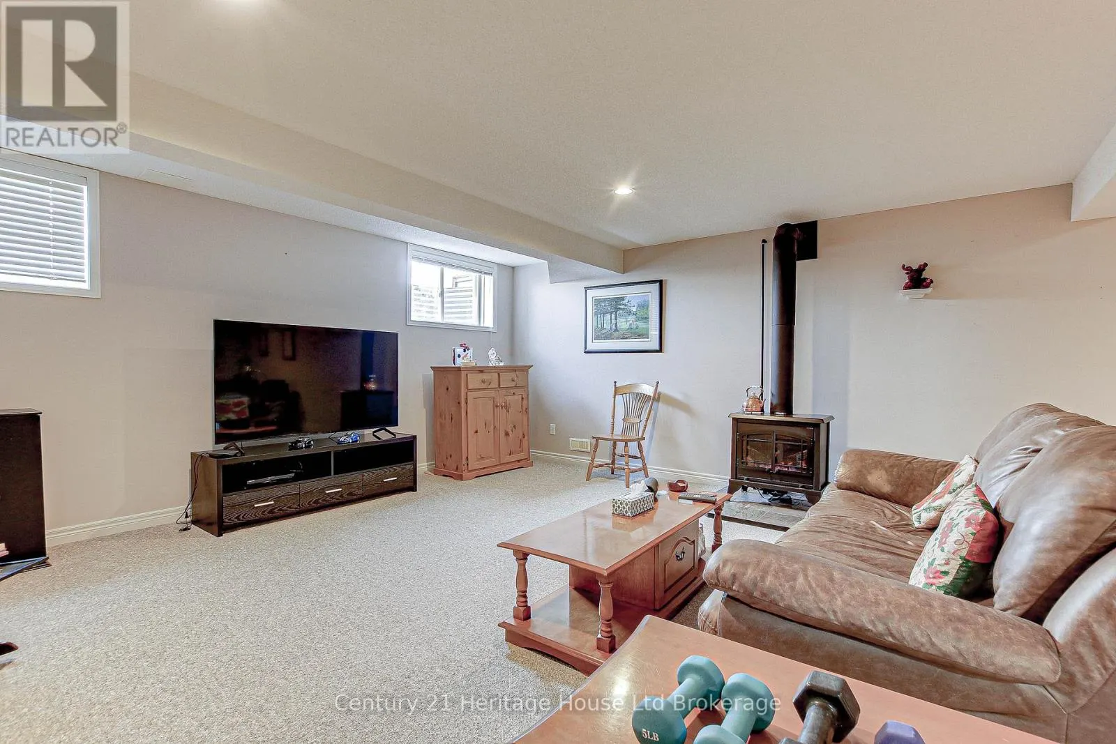 24 - 87 DONKER DRIVE, #24