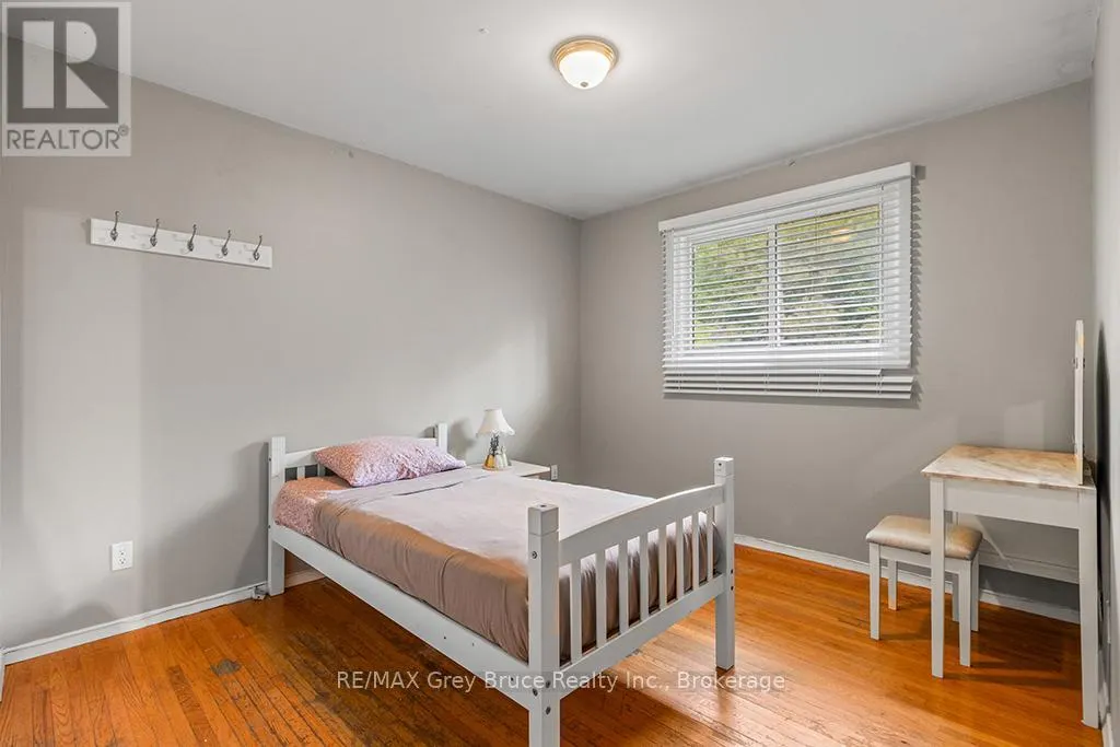 79 FARRAR STREET