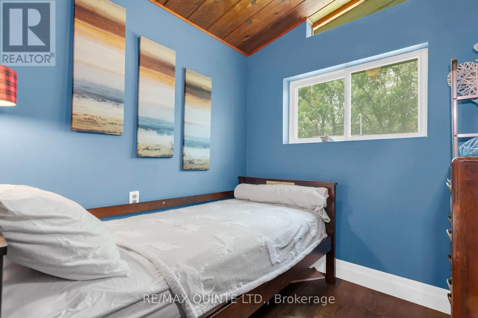 110 HICKORY BAY ROAD