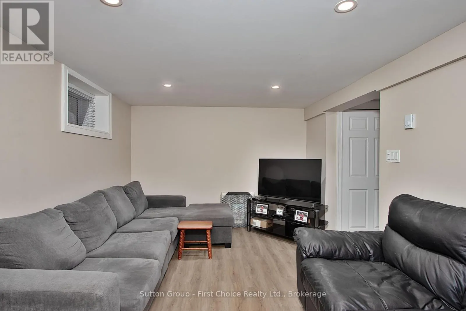 74 COBOURG STREET