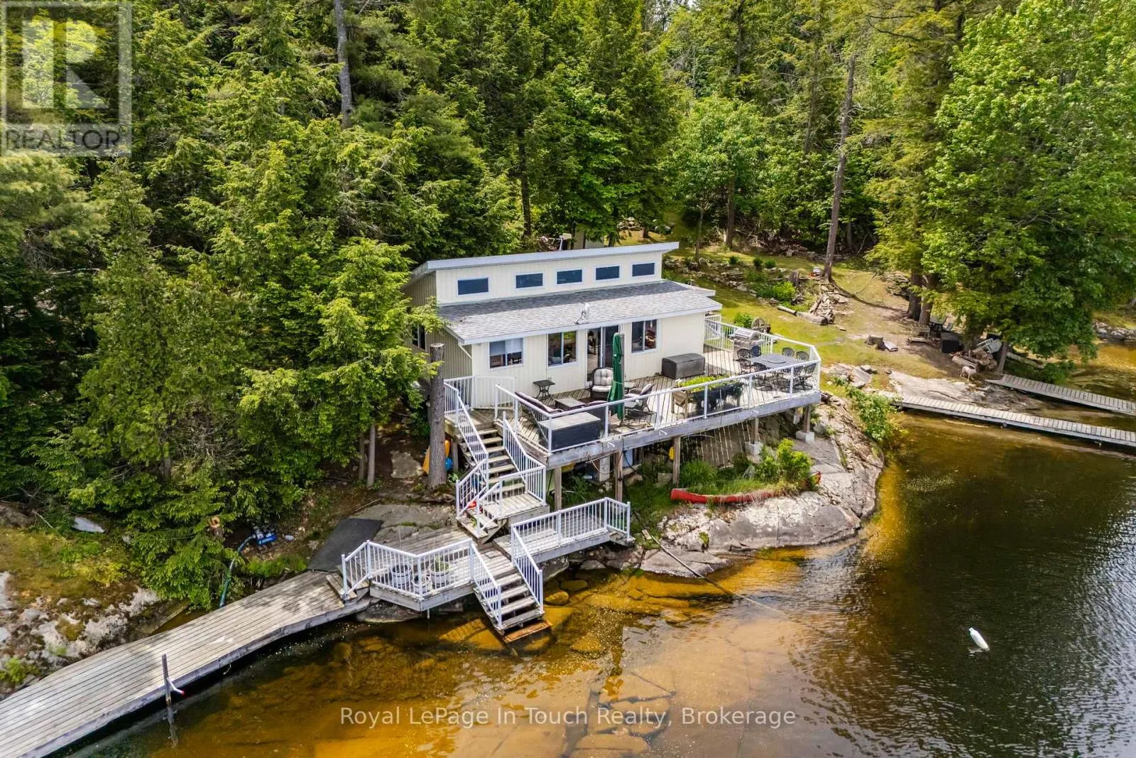 4 IS 270 GEORGIAN BAY ISLAND