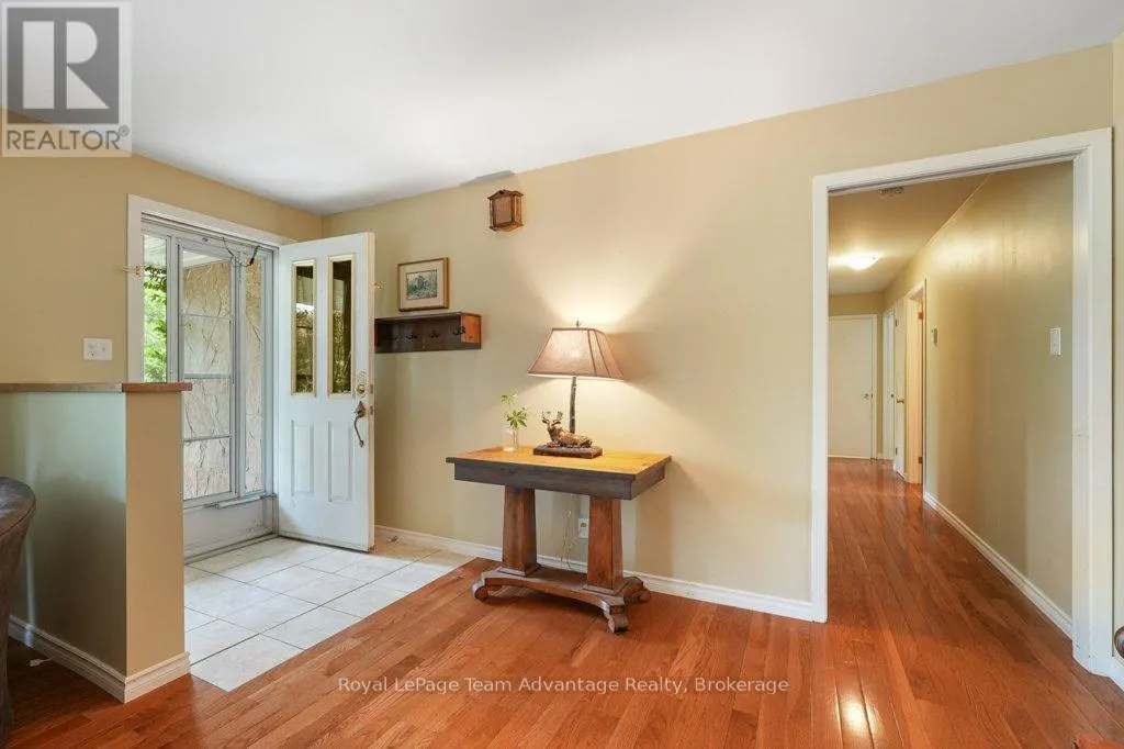 1 VICTORIA AVENUE