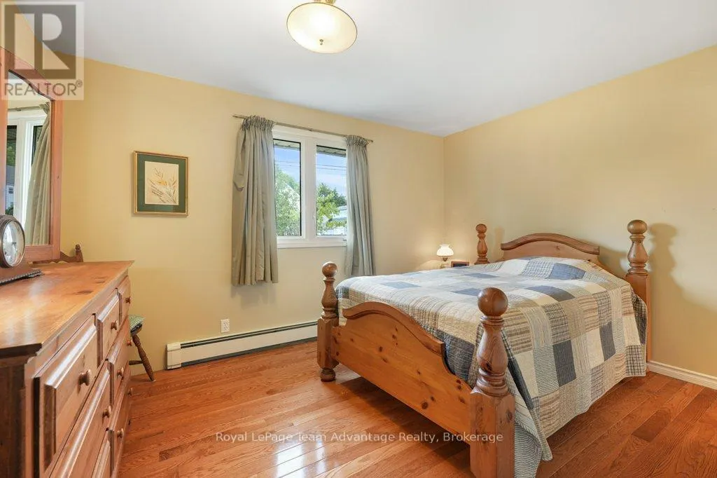 1 VICTORIA AVENUE