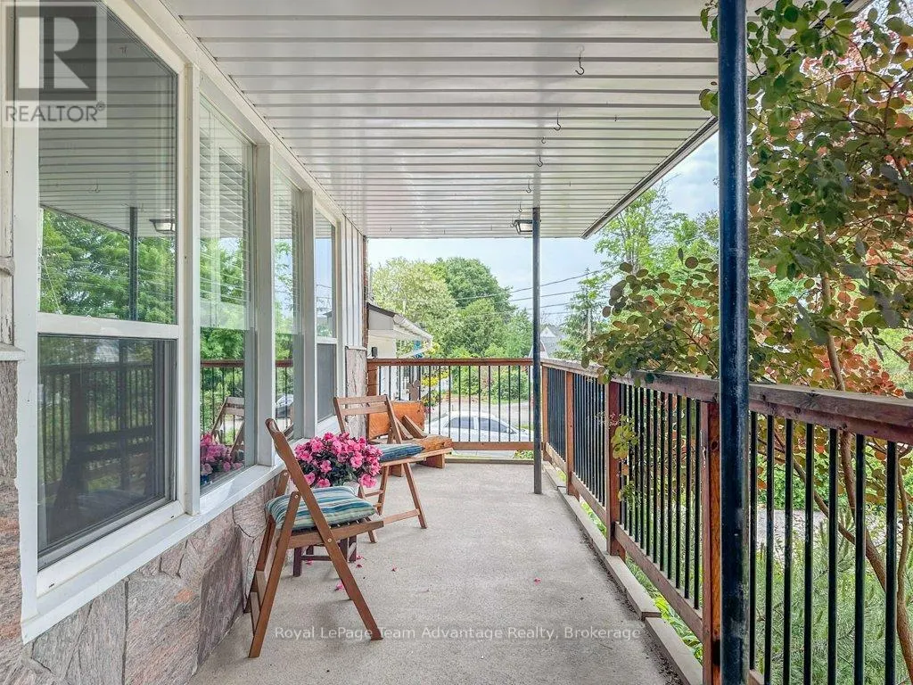 1 VICTORIA AVENUE