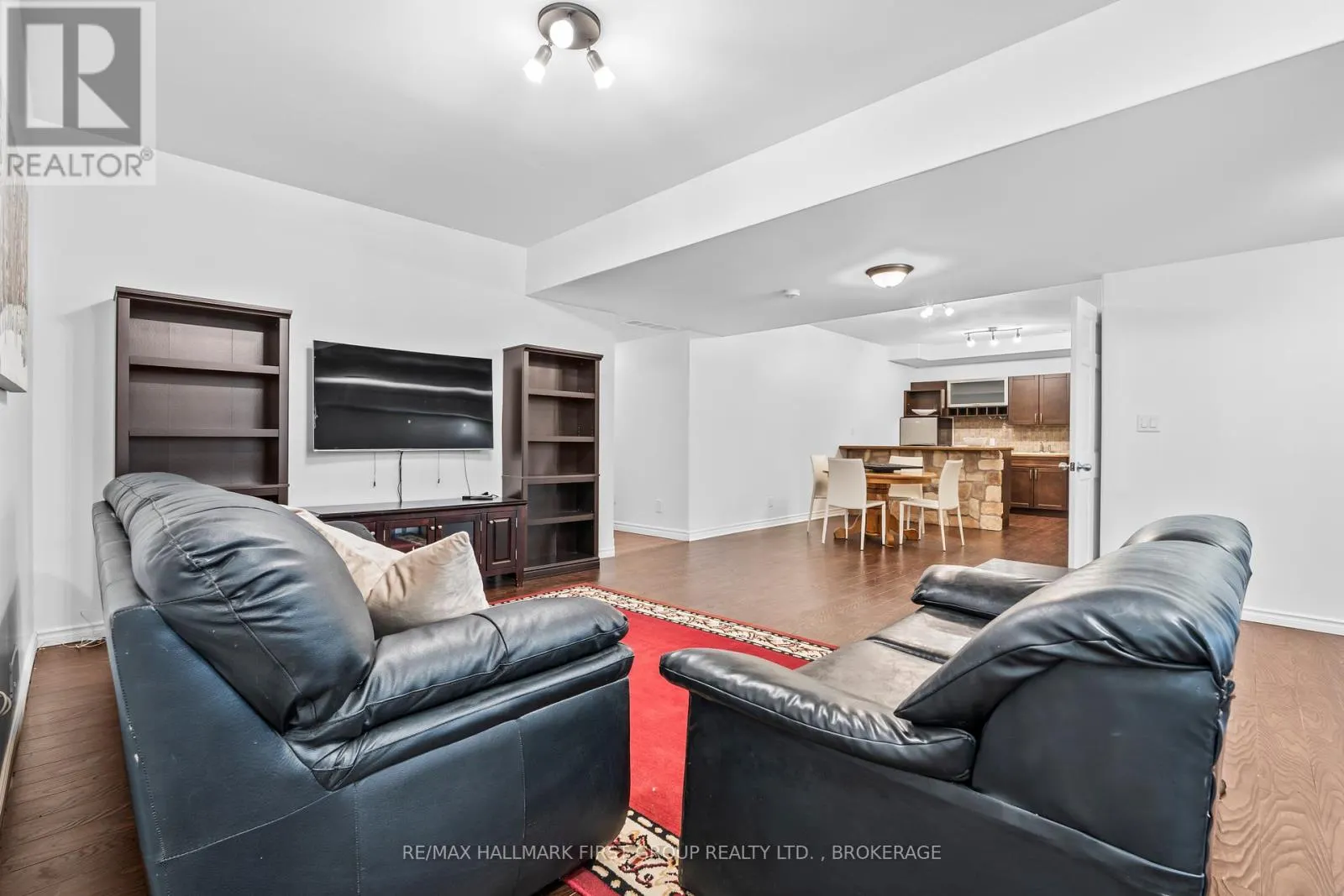 1461 ENGLISH WAY