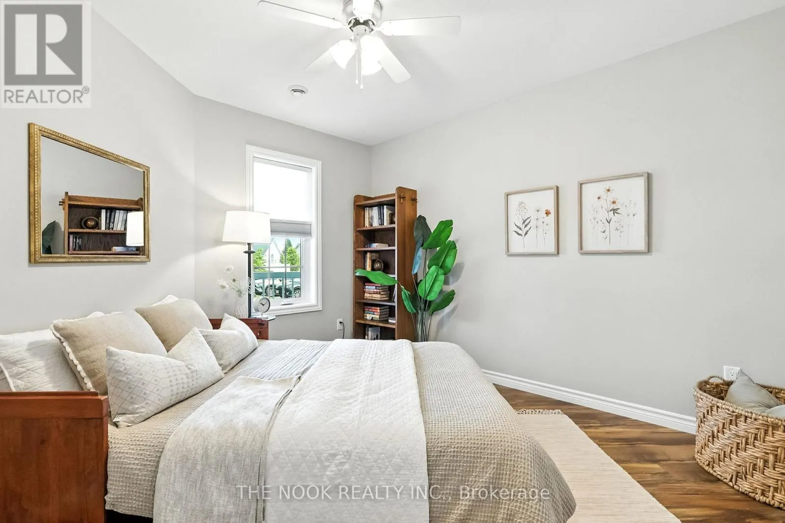 2101 - 300 CROFT STREET, #2101