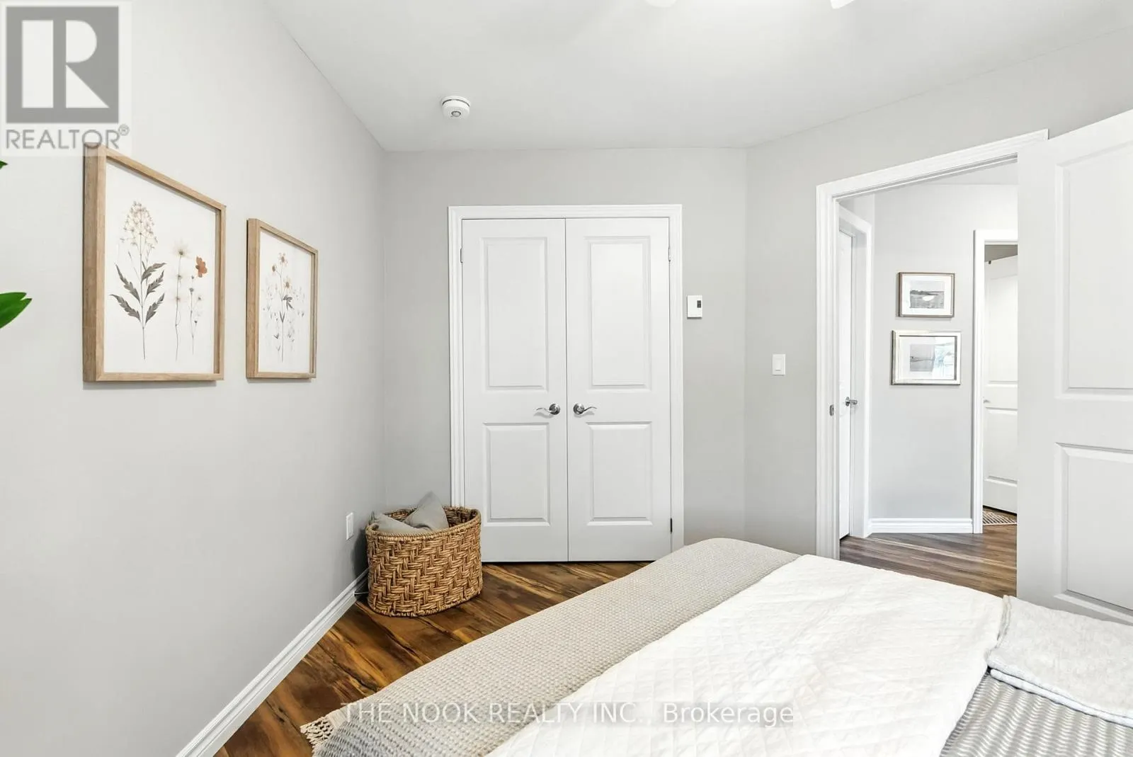 2101 - 300 CROFT STREET, #2101