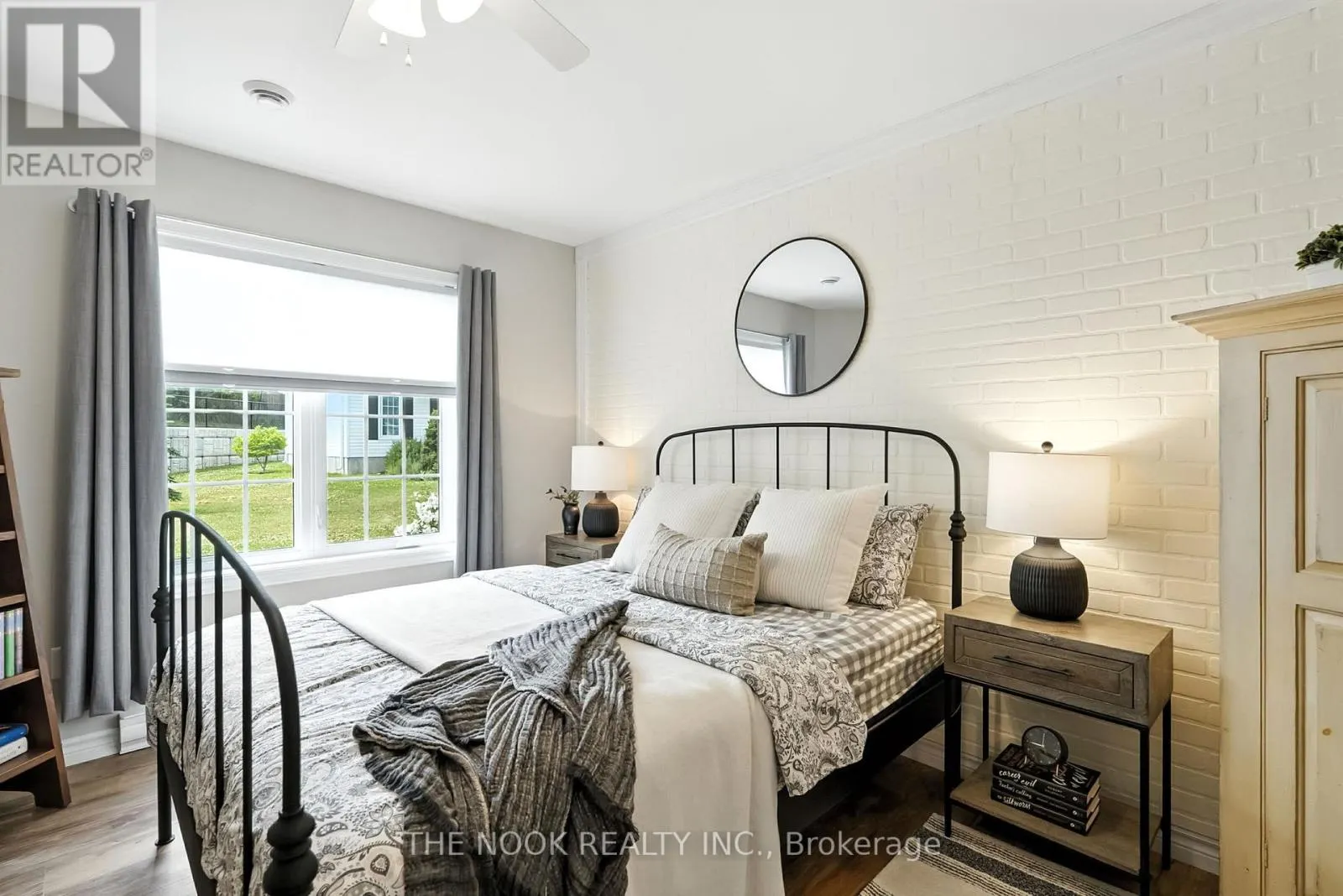 2101 - 300 CROFT STREET, #2101