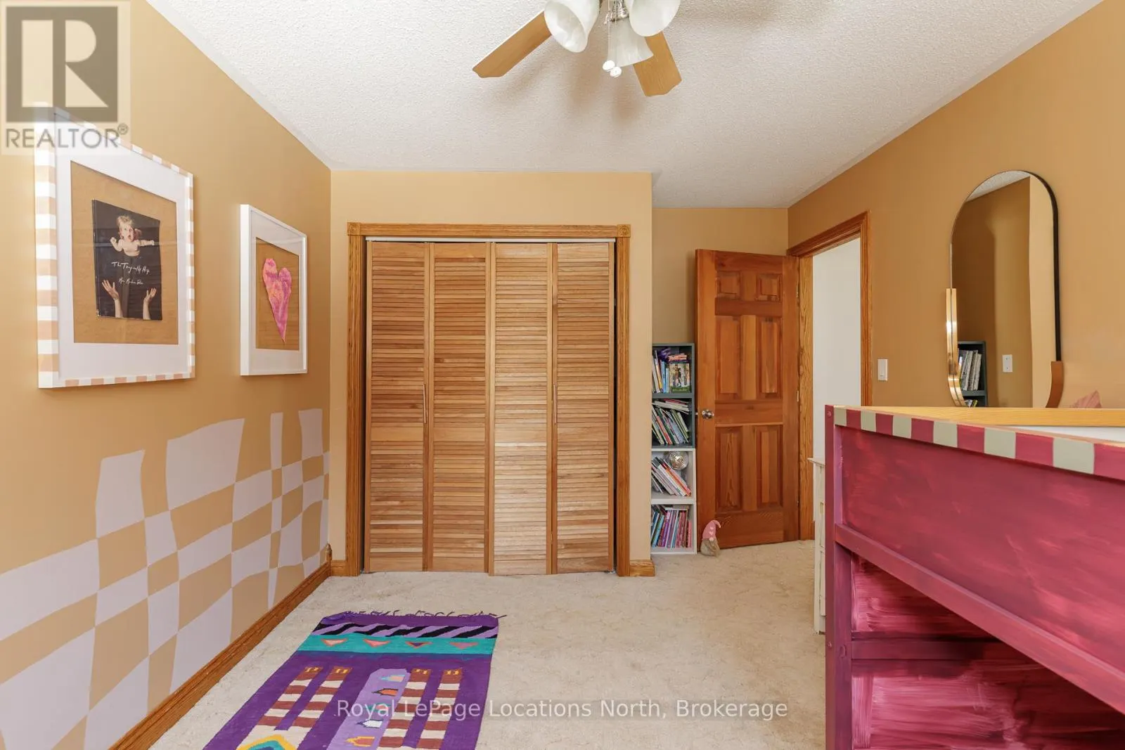 296 LAKESHORE ROAD N