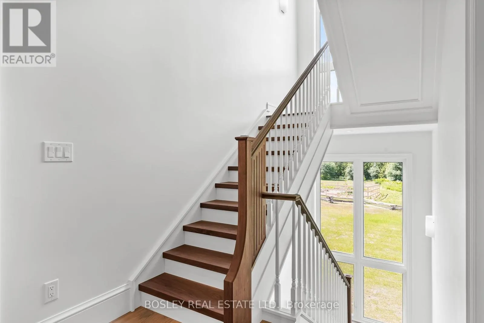 3055 SAWMILL ROAD
