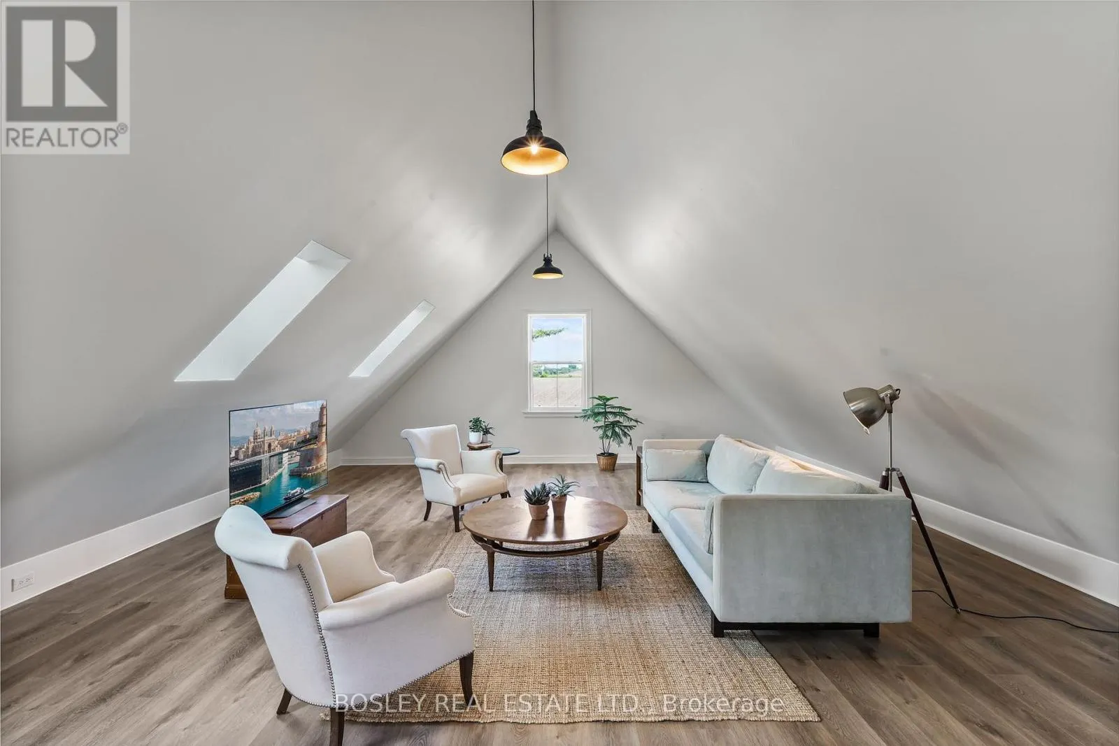 3055 SAWMILL ROAD