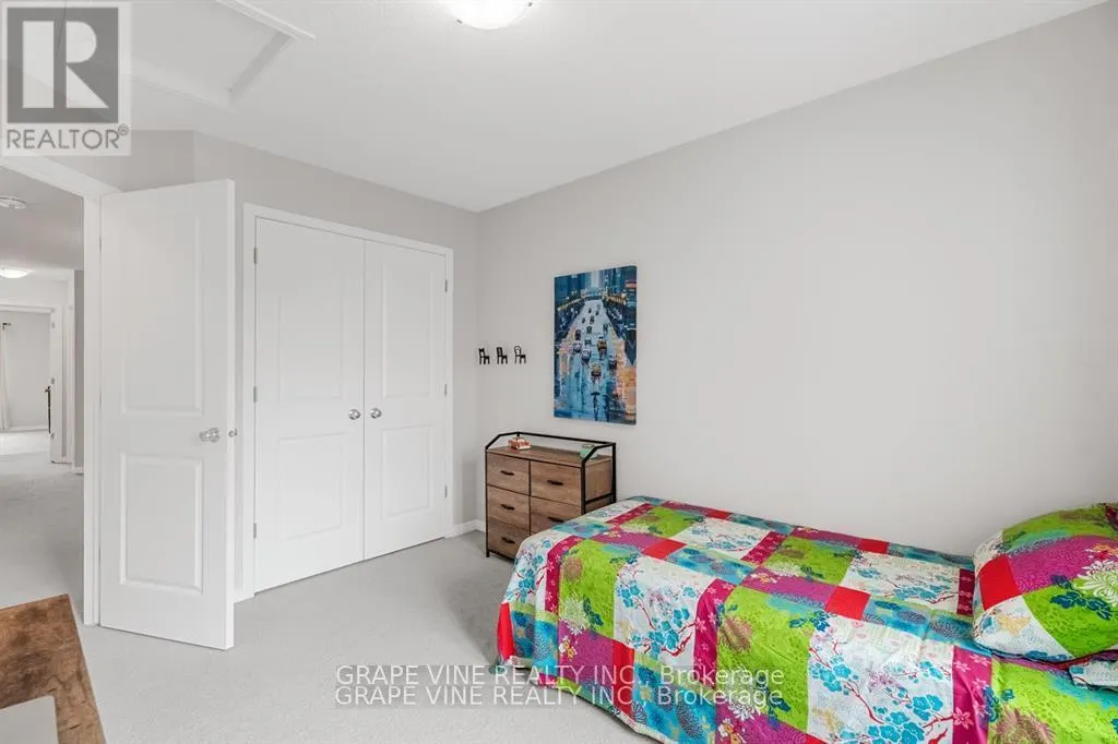 678 TALIESIN CRESCENT
