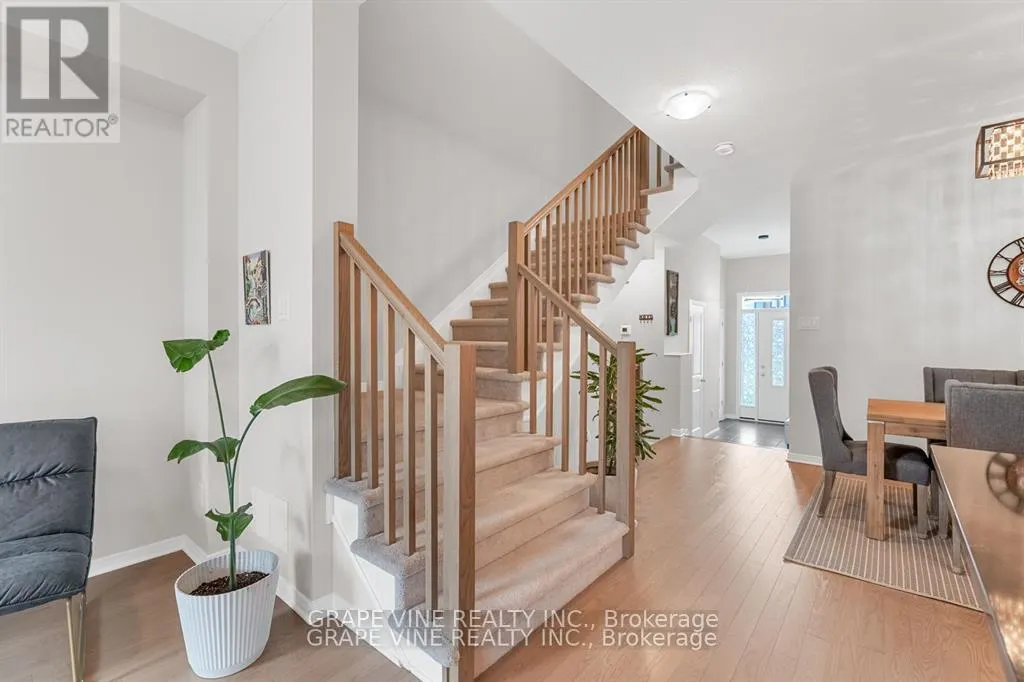 678 TALIESIN CRESCENT
