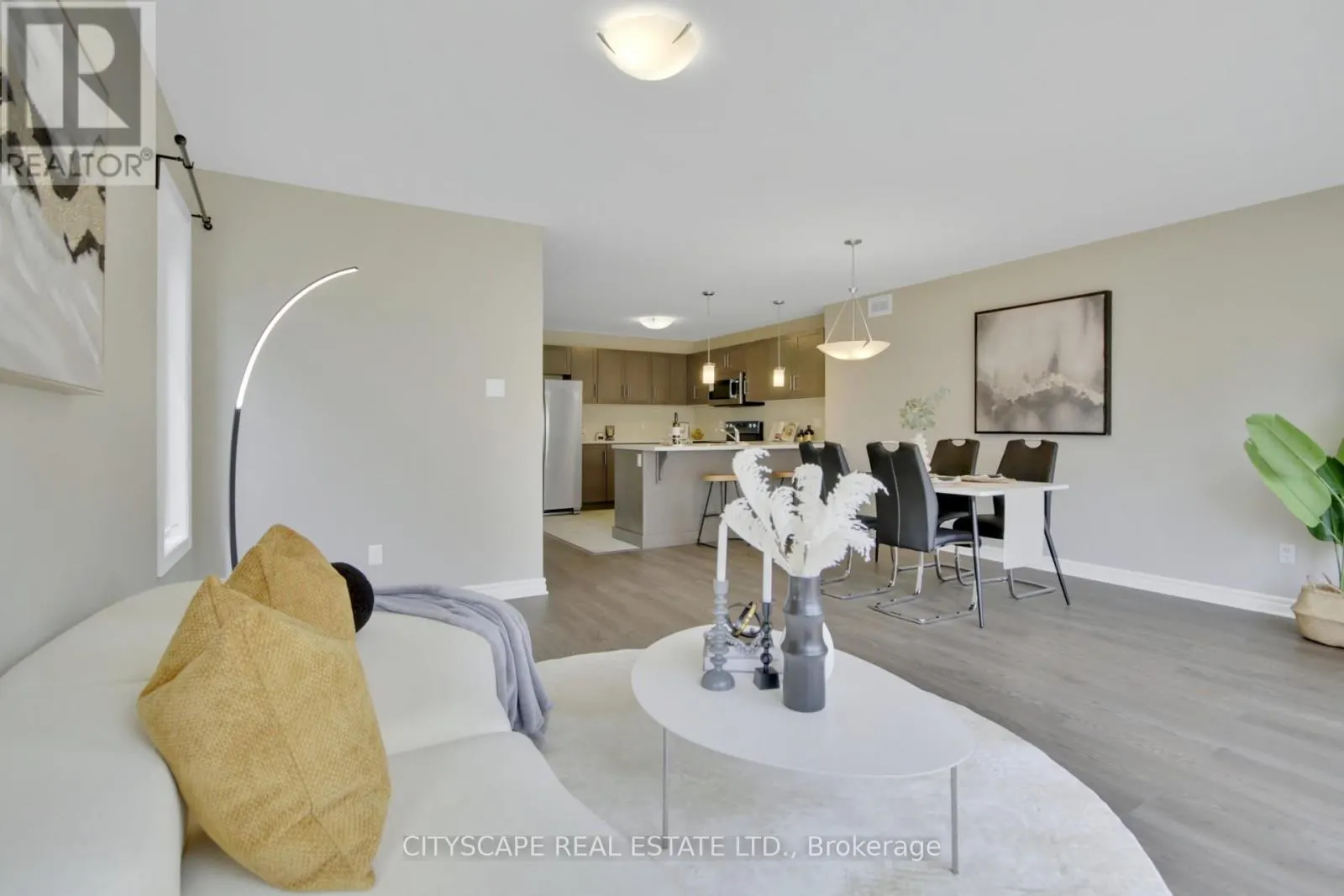 46 GRIFFITH WAY