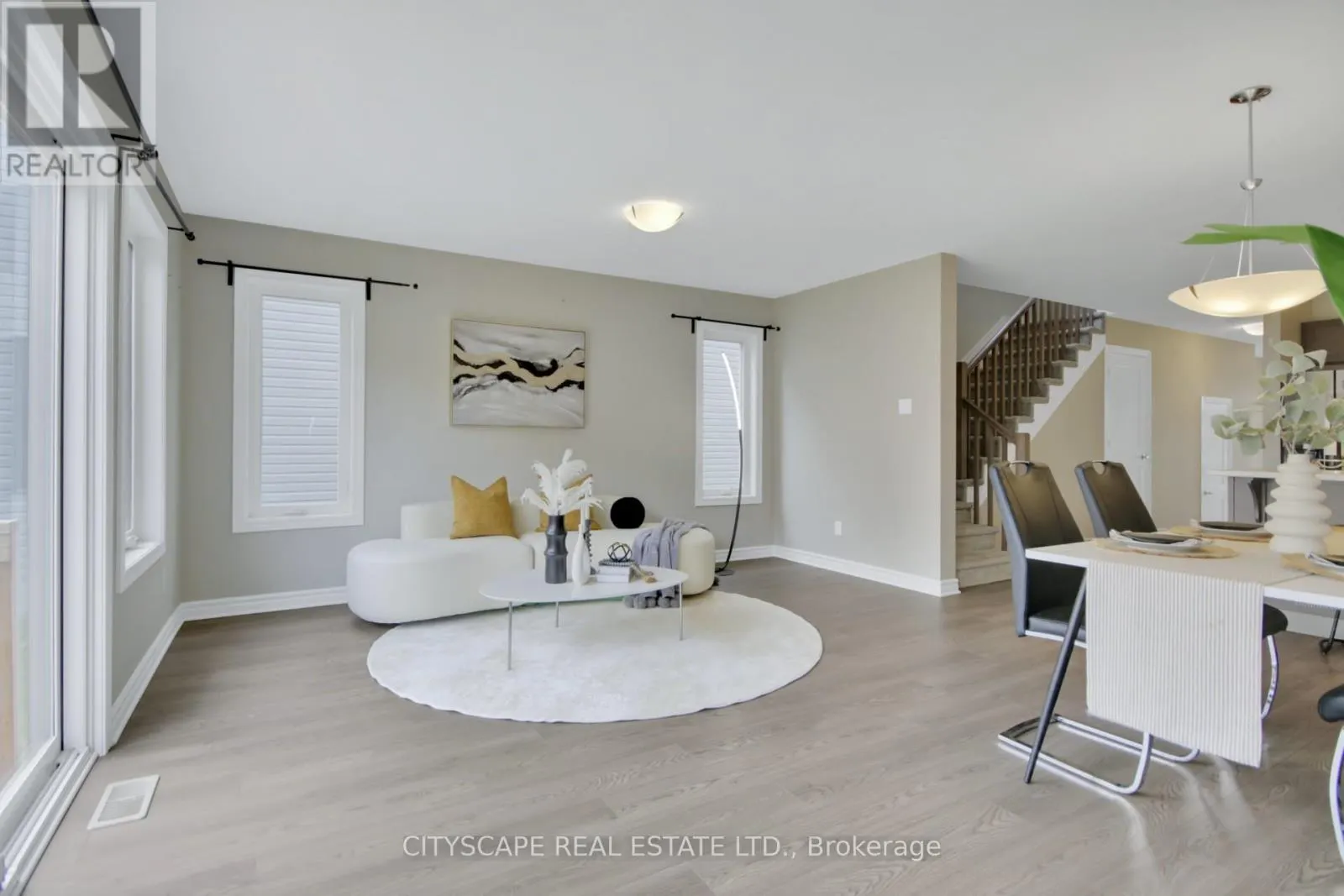 46 GRIFFITH WAY