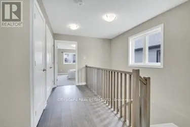 46 GRIFFITH WAY