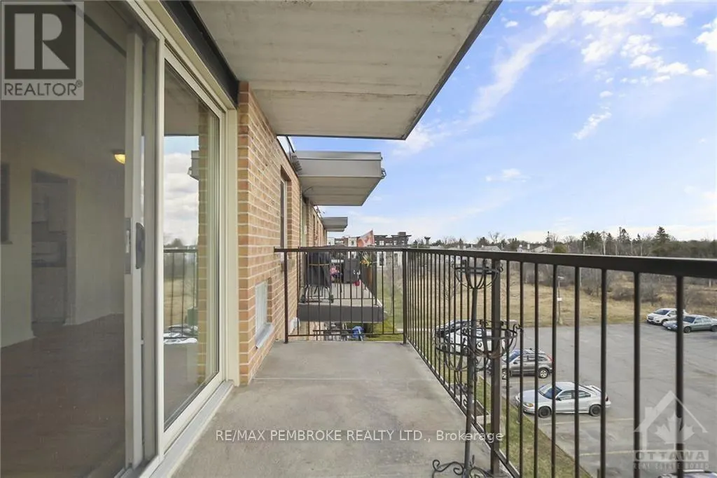 408 - 206 WOODWARD STREET, #408