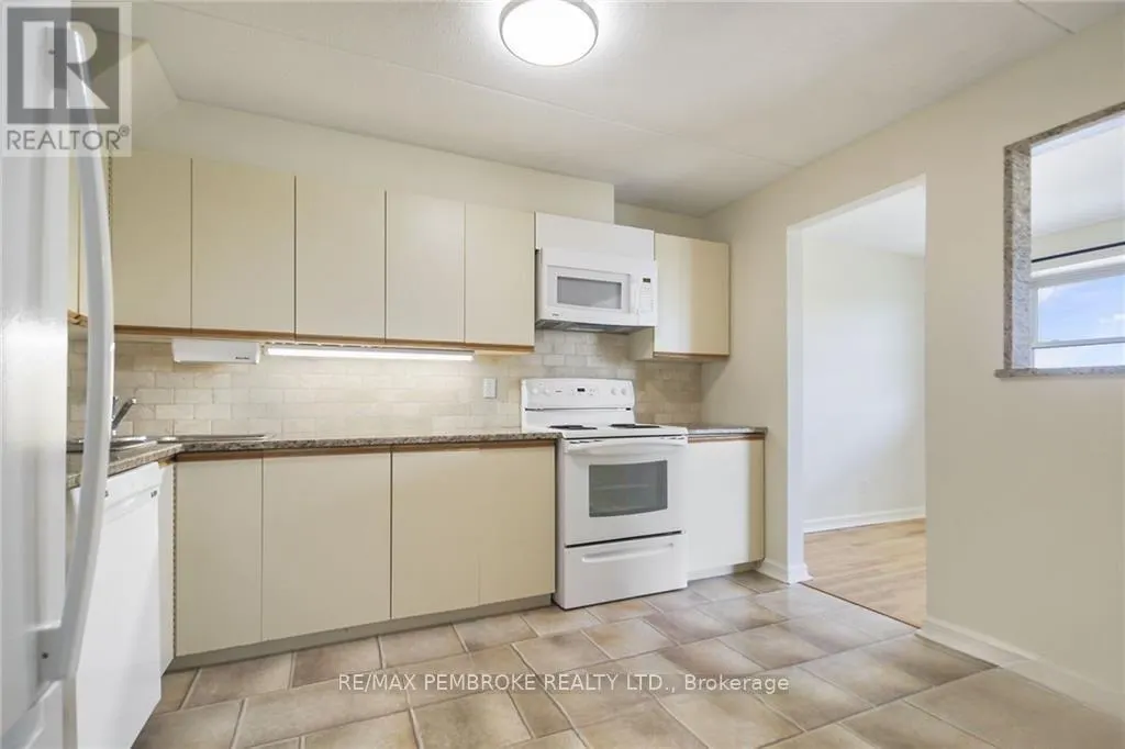 408 - 206 WOODWARD STREET, #408