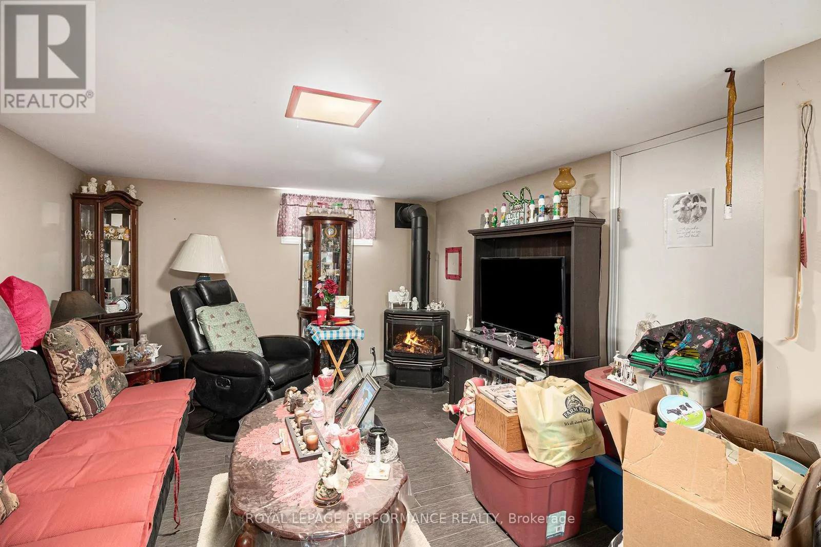 656 ST FELIX STREET