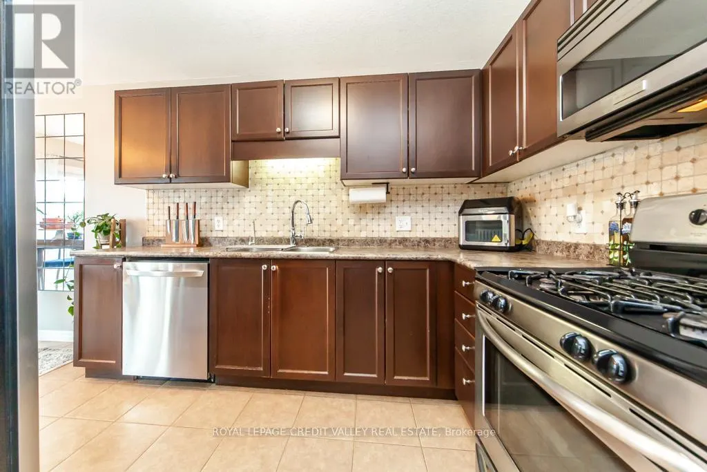 55 ROCKCLIFFE DRIVE