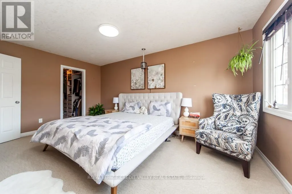 55 ROCKCLIFFE DRIVE