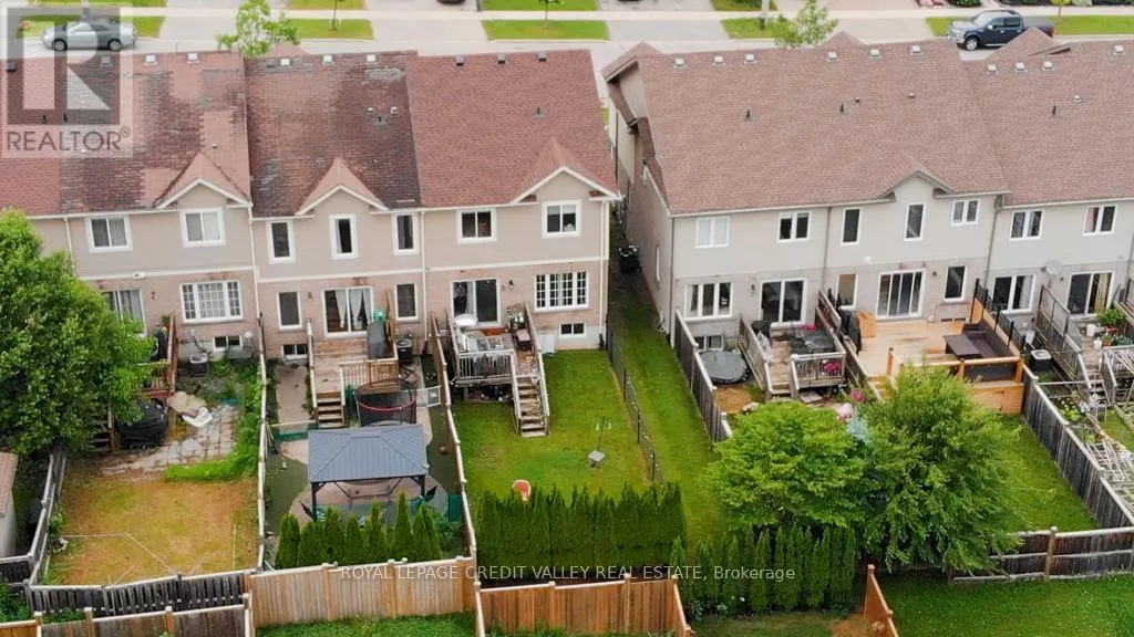 55 ROCKCLIFFE DRIVE