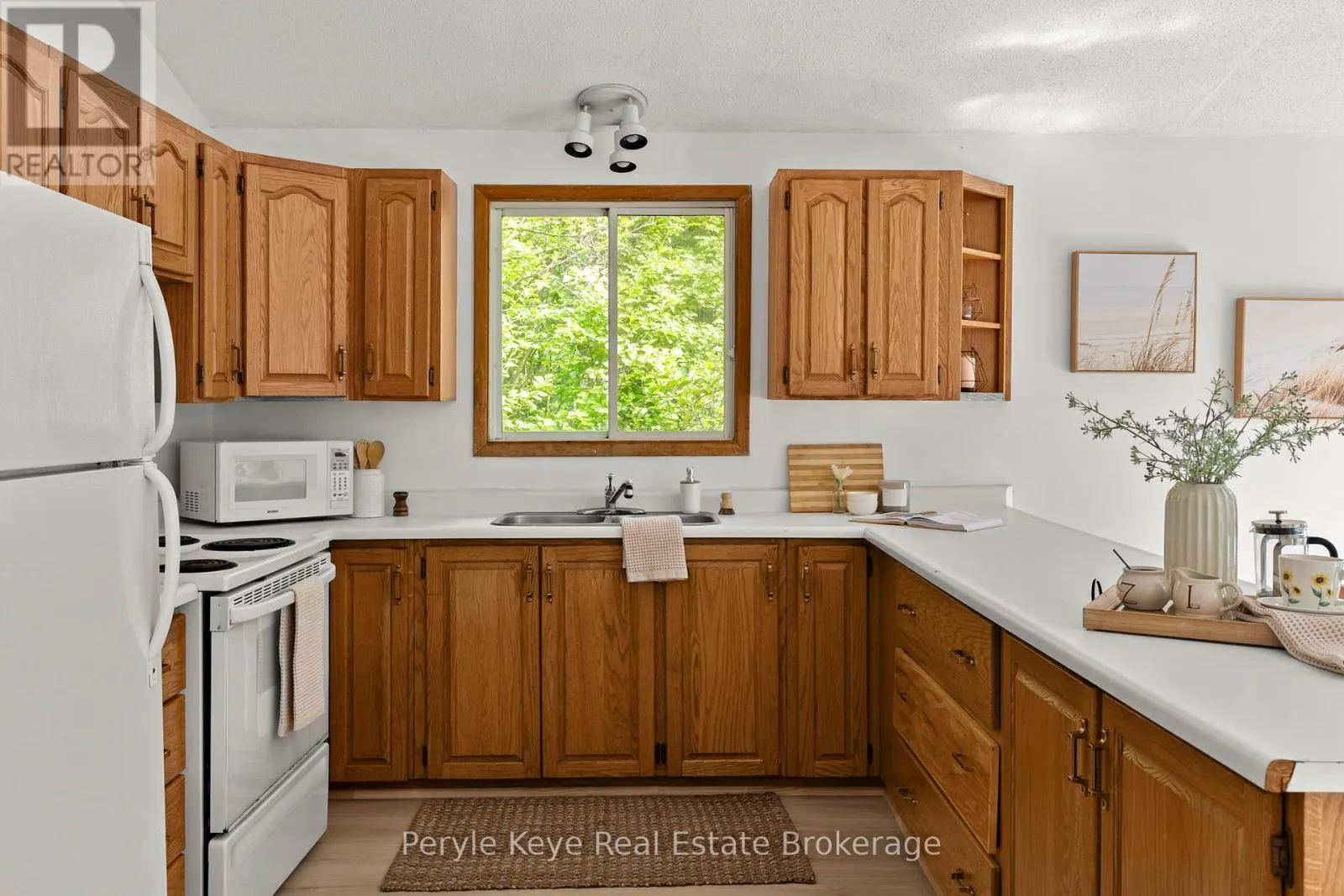 1181 SHERWOOD FOREST ROAD