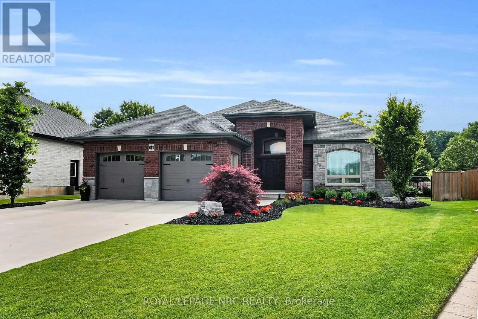 49 ASHBY CRESCENT