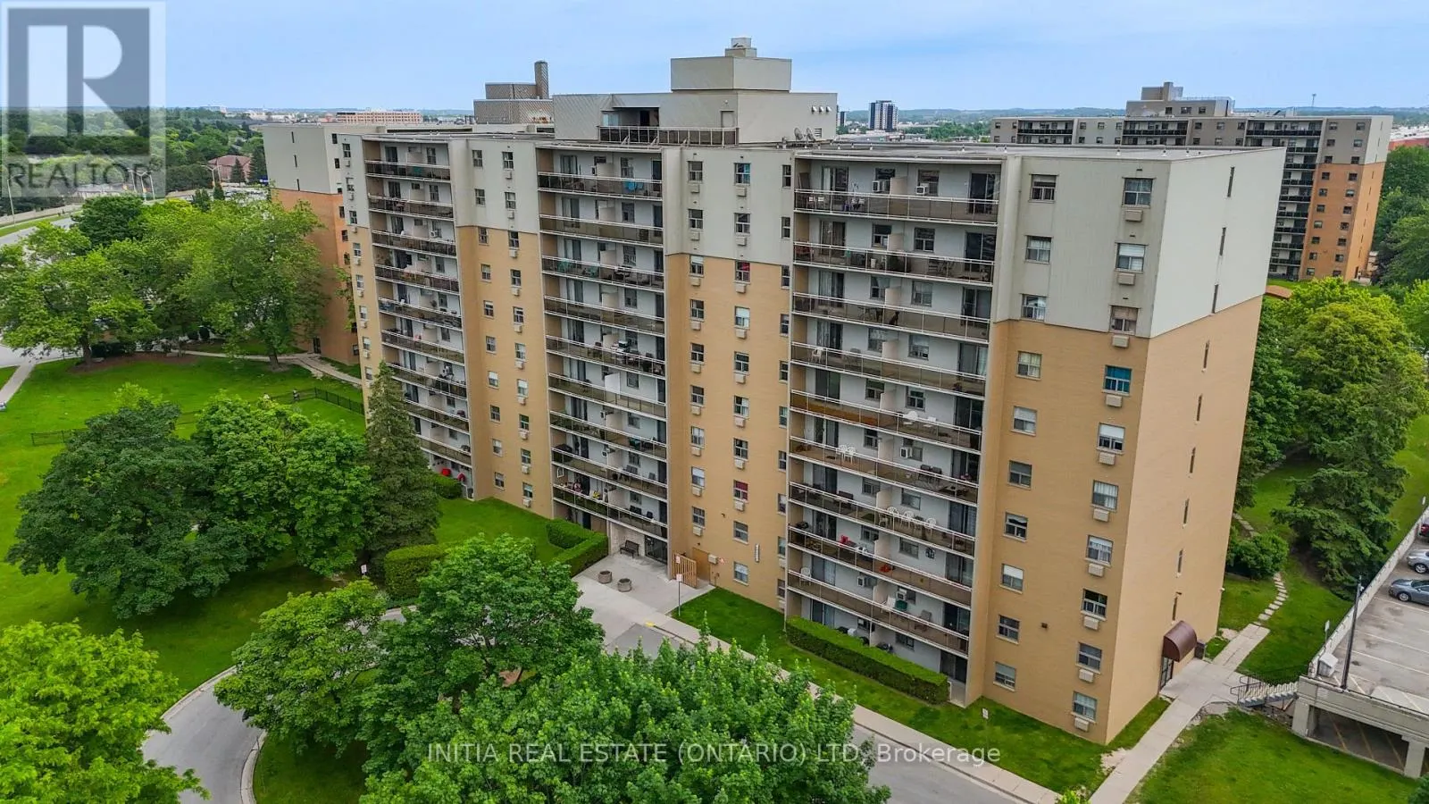 612 - 931 WONDERLAND ROAD S, #612