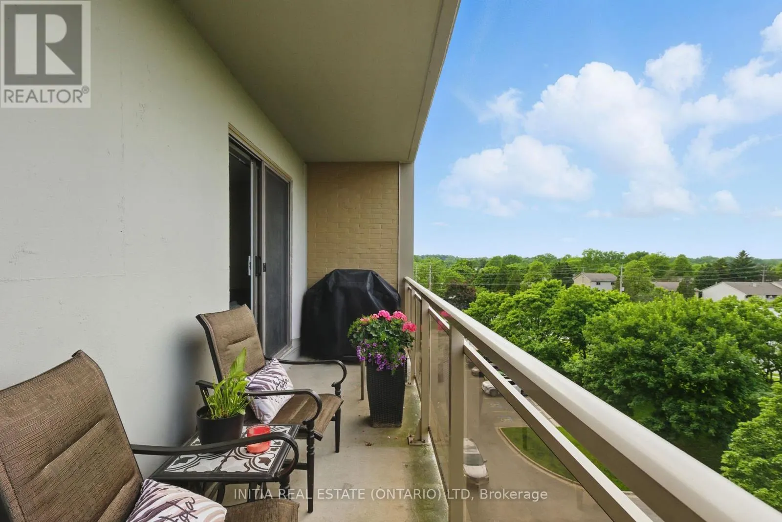 612 - 931 WONDERLAND ROAD S, #612
